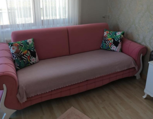 pembe koltuk takımı