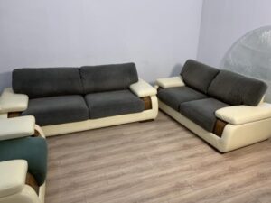 Temiz koltuk takımı 4 parça 230 lira 15 Temiz koltuk takımı 2+2+1