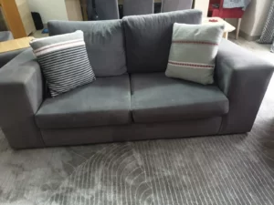 İkinci El Ikea Sehpa modelleri en uygun fiyatlar ile spot orta sehpa 21 uzay grisi ikinci el temiz koltuk FİYATI: 500 TL
