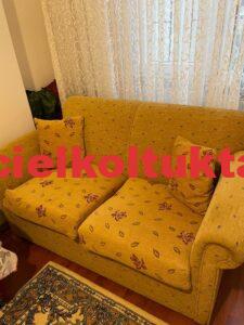Şık bir salon dekorasyonu; Eski tip klasik hardal renkli koltuk takımı 350 TL