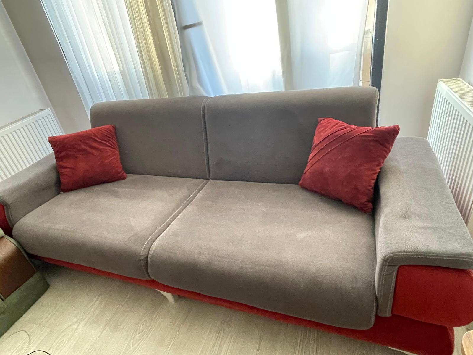 İKİNCİ EL MODERN BERJER VE KOLTUK TAKIMI