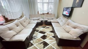 Eski tip istikbal koltuk takımı 3+3+1+1 1200 TL 11 İKİNCİ EL KOLTUK TAKIMI 2 li koltuk kaç cm
